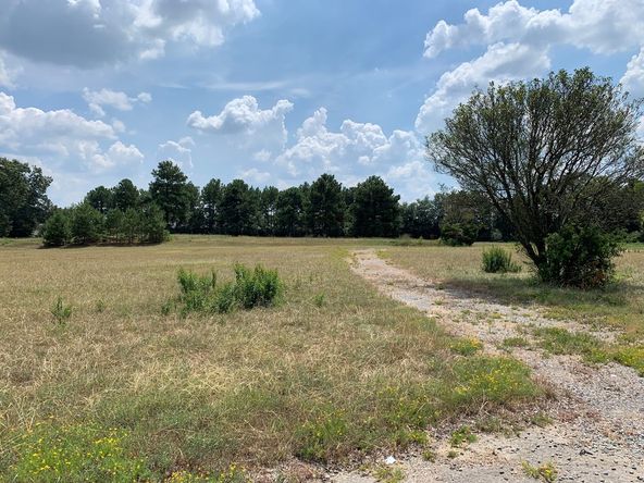1510 E Marshall Ave, Longview, TX 75601